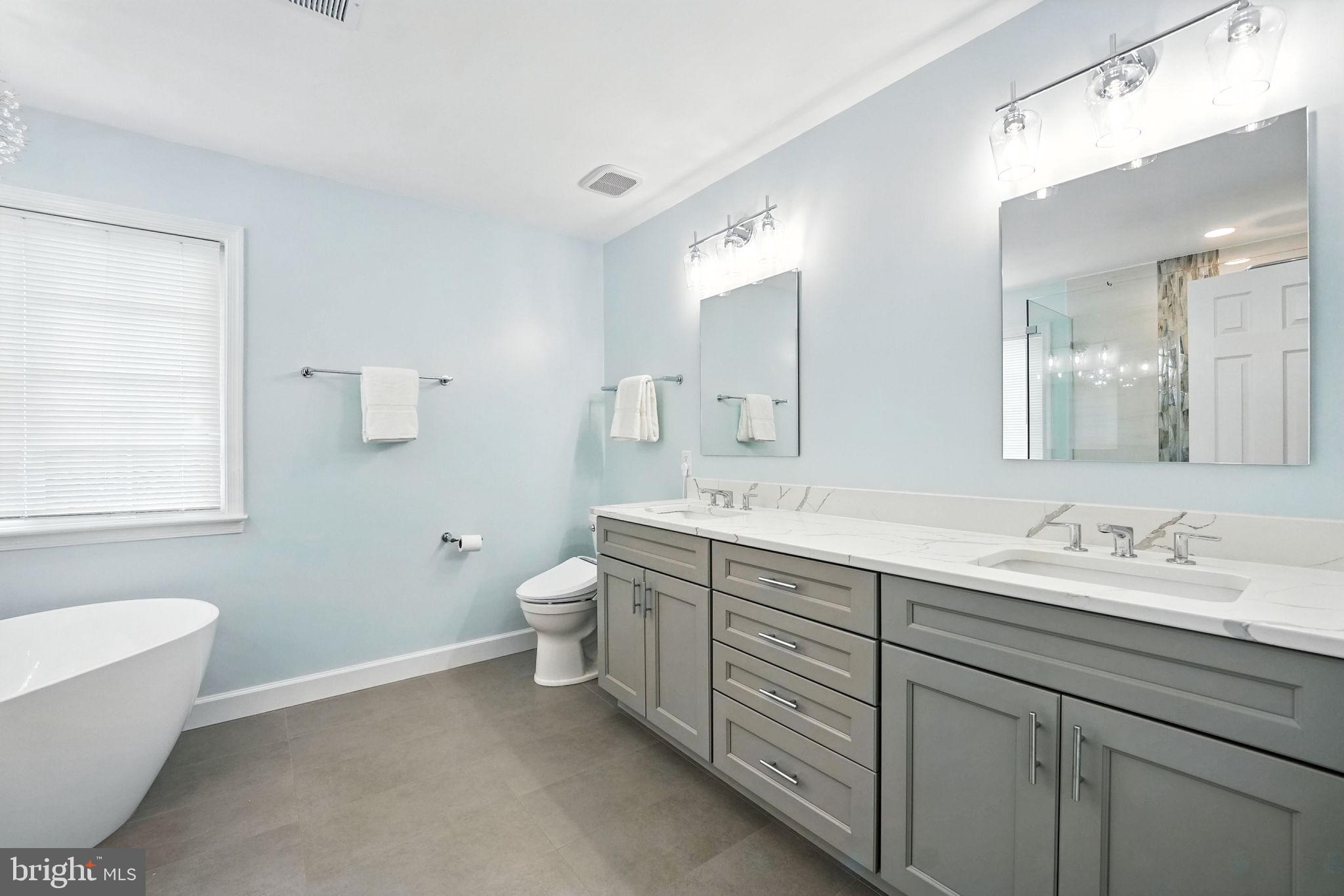 ASHBURN FARM - Residential