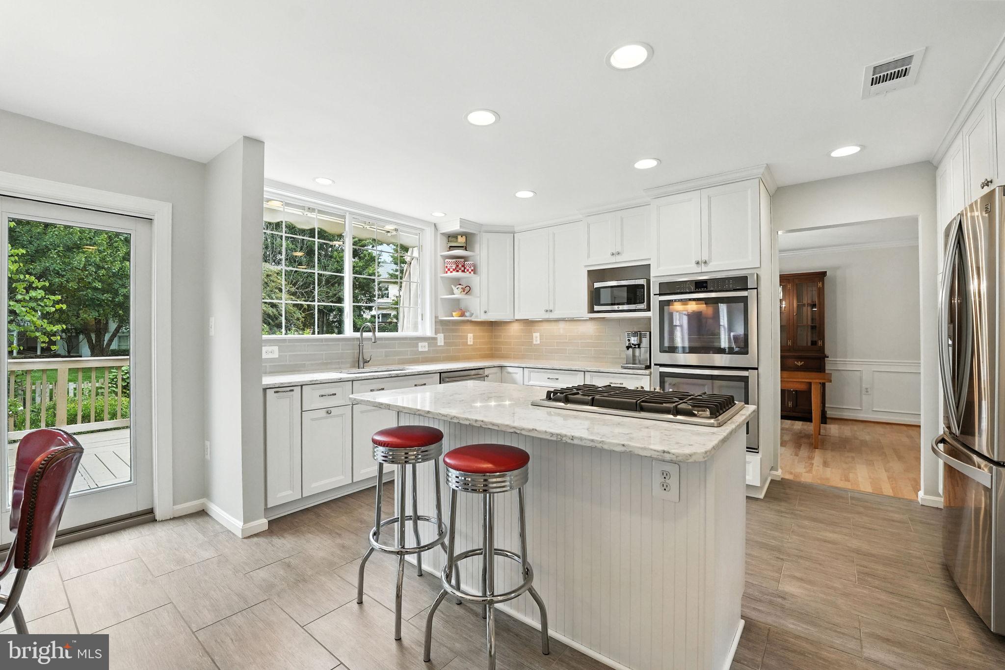 ASHBURN FARM - Residential