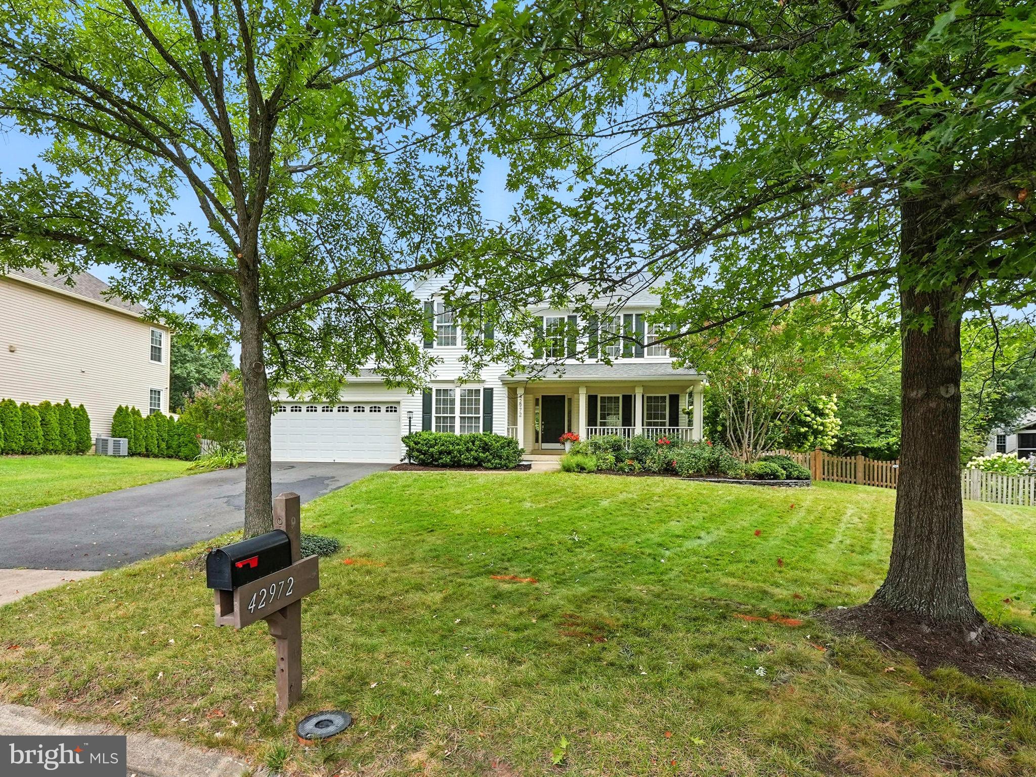 ASHBURN FARM - Residential