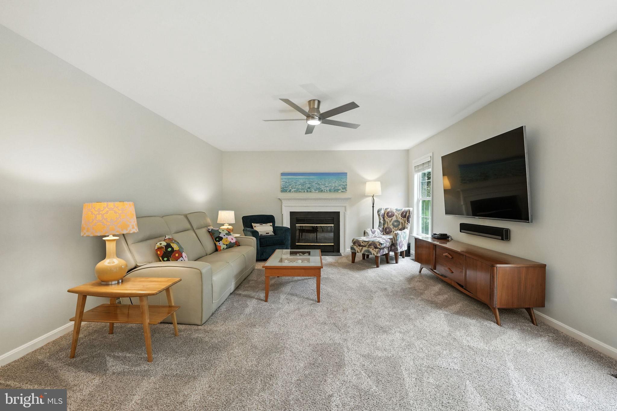 ASHBURN FARM - Residential