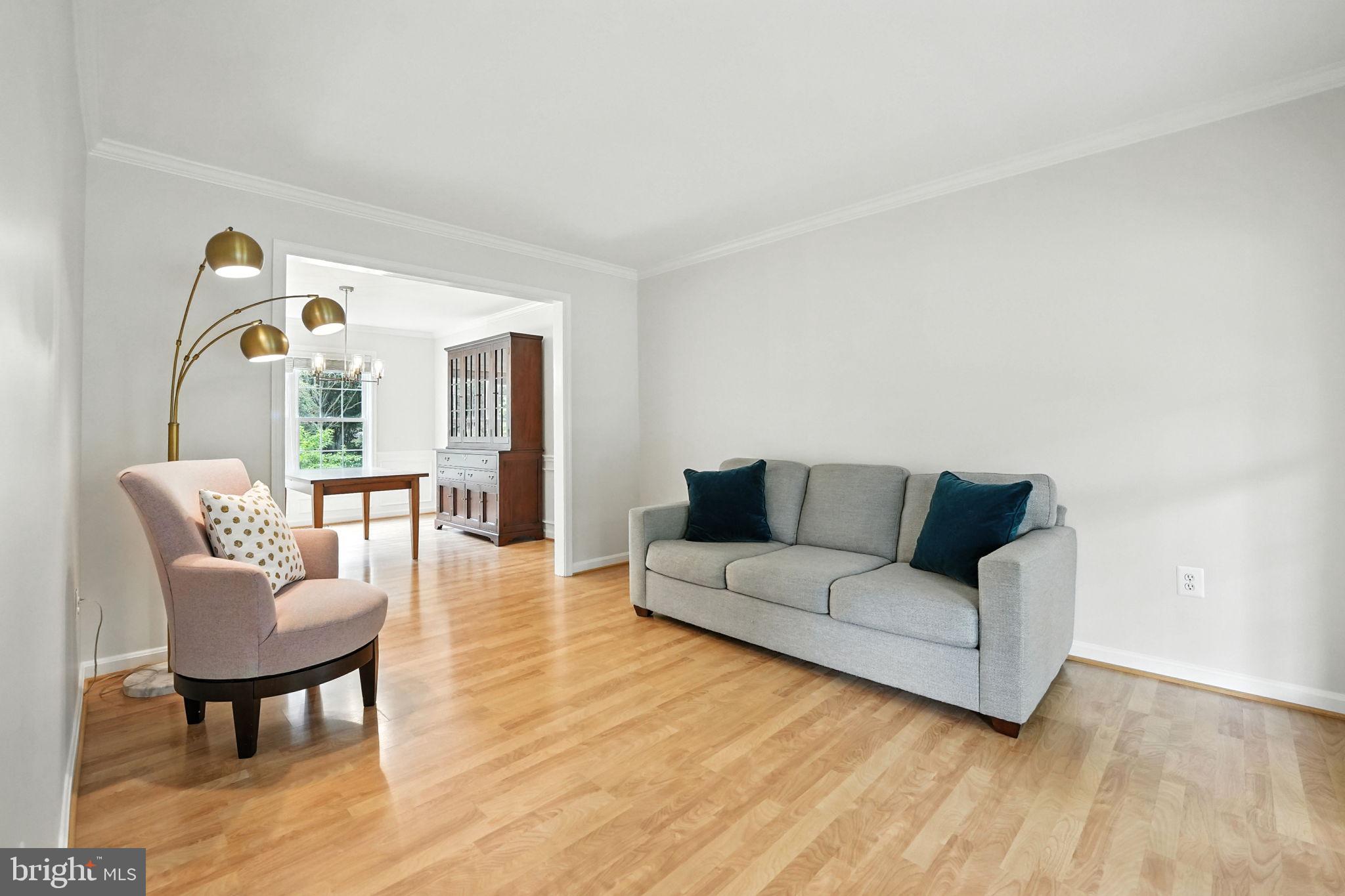 ASHBURN FARM - Residential