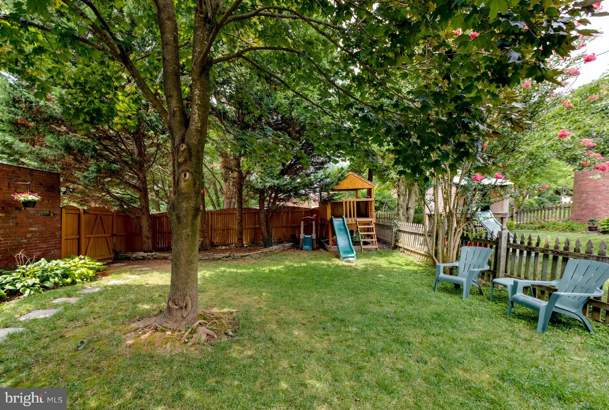 STONELEIGH - Residential