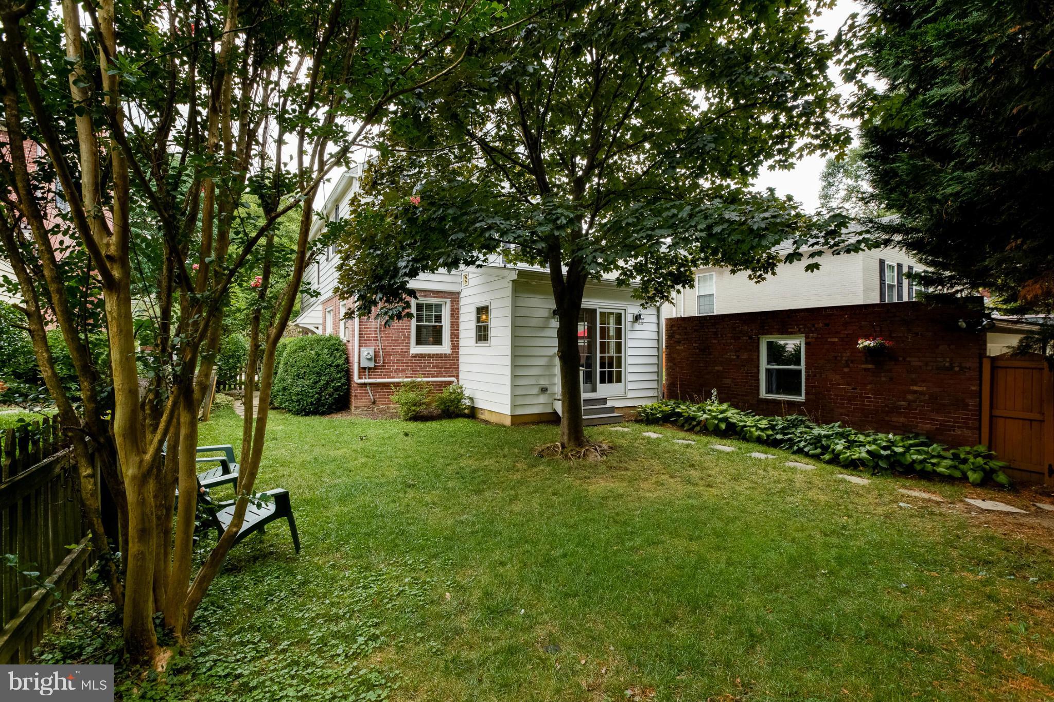 STONELEIGH - Residential