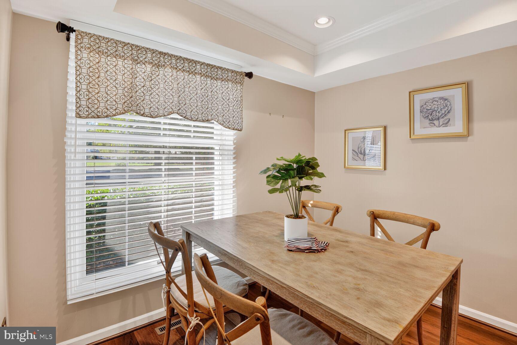 QUAIL HOLLOW - Residential