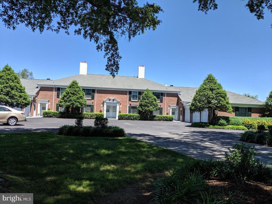 Desirable Martingham Community is the location of this fabulous Quail Hollow unit  nestled within the famous "links at Perry Cabin " , one of the few  units with a screened porch . Enjoy the beautiful golf course views from the second floor, the first floor is private with its landscaping.
 Bathroom and kitchen countertops are granite, the kitchen has a space for a breakfast table, Living and dining room combination with a fireplace ,open floorplan  and sliding doors opening to the screened porch.
There is a one car garage and additional parking space. 
Martingham offers a waterfront park for residents only , plenty of walking and biking opportunities.  Just minutes to historic St Michaels.