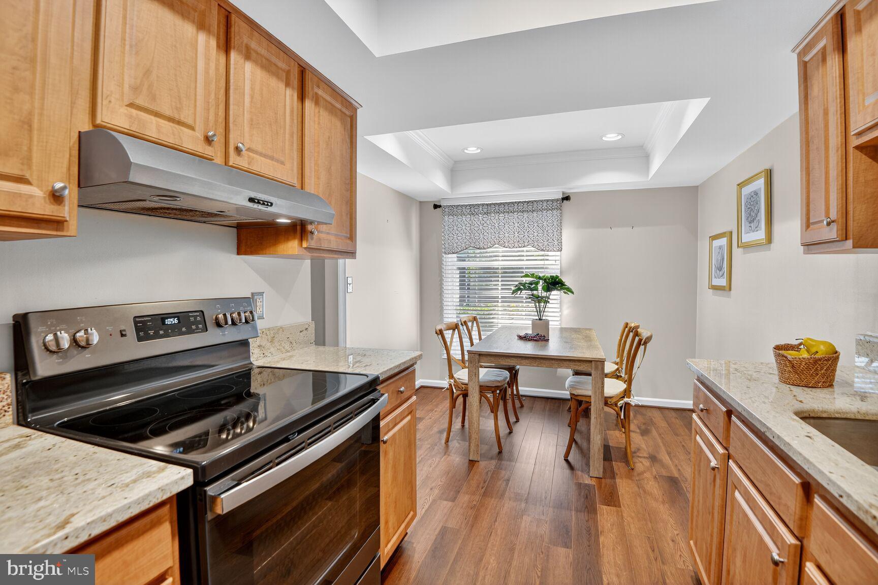 QUAIL HOLLOW - Residential