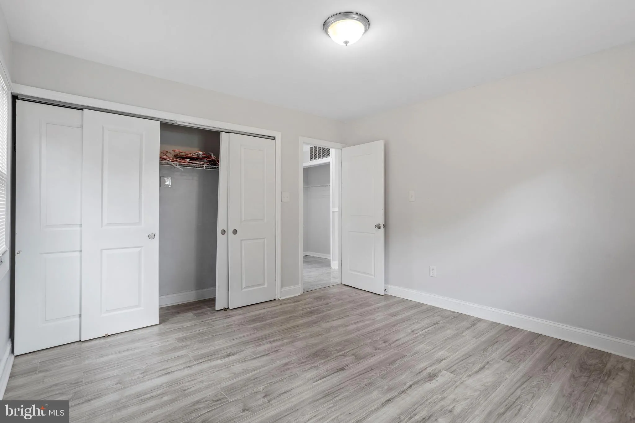 Willingboro, New Jersey 08046, United States, 4 Bedrooms Bedrooms, ,2 BathroomsBathrooms,Residential,Pending,48065