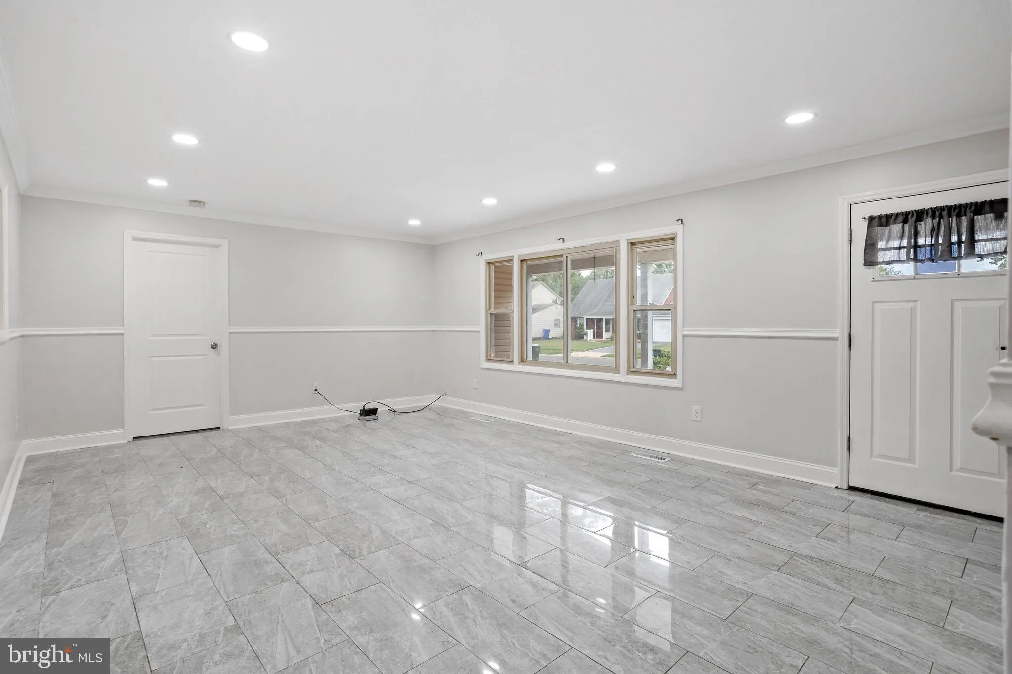 Willingboro, New Jersey 08046, United States, 4 Bedrooms Bedrooms, ,2 BathroomsBathrooms,Residential,Pending,48065