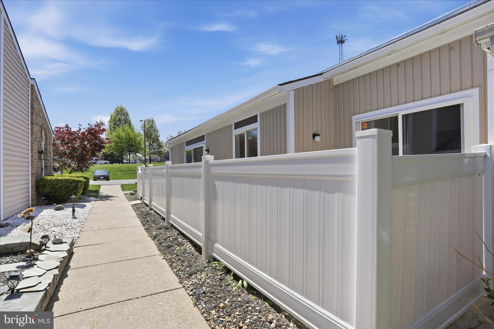 WOODLANDS NORTH - Residential