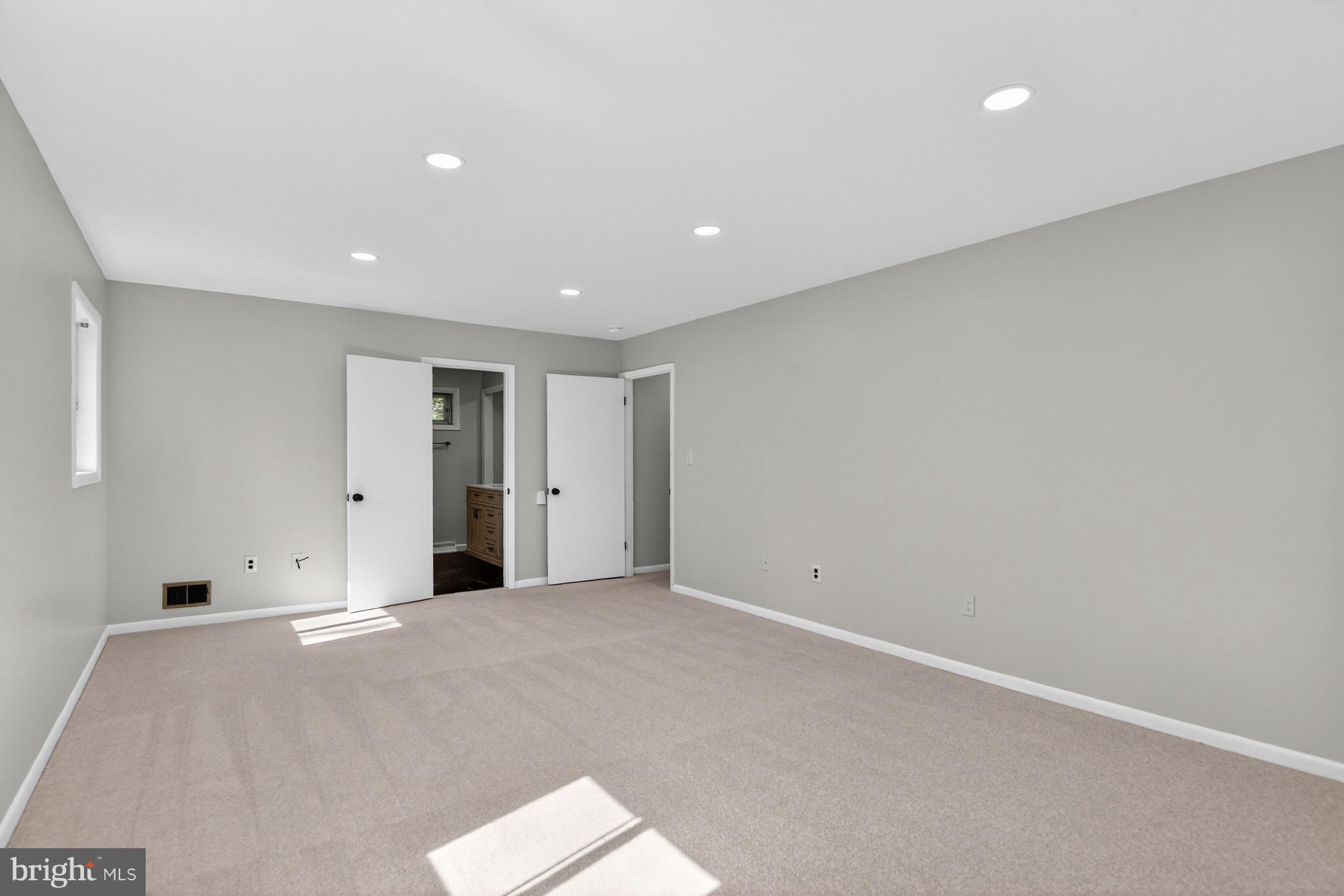 GRAHAM PARK MEADOWS - Residential