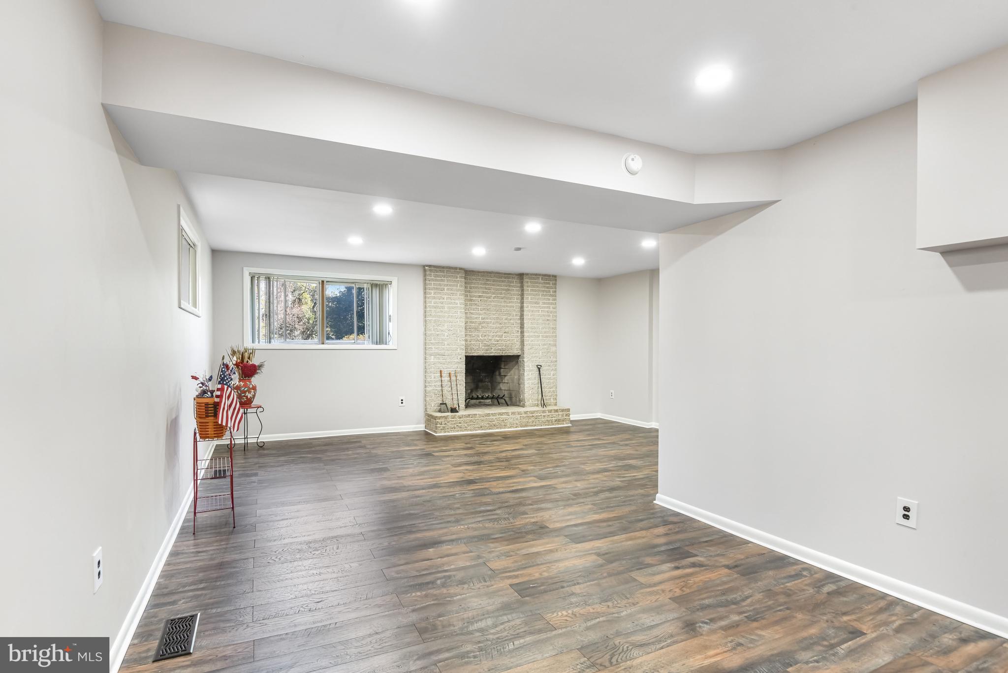 GRAHAM PARK MEADOWS - Residential