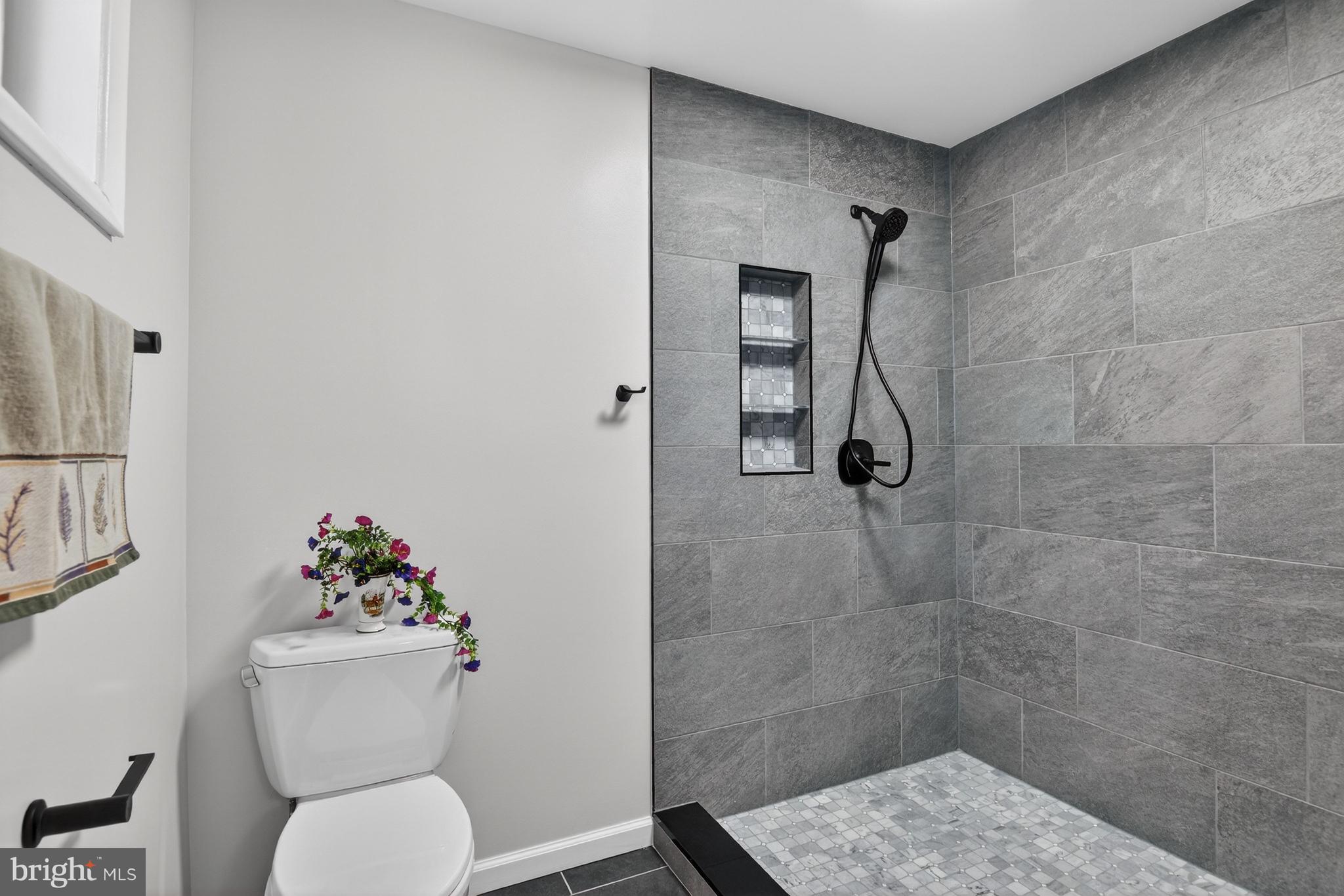 GRAHAM PARK MEADOWS - Residential