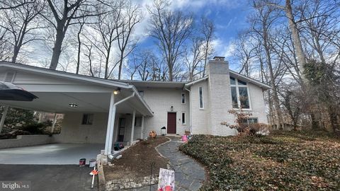 3202 RIVERVIEW DRIVE TRIANGLE VA 22172