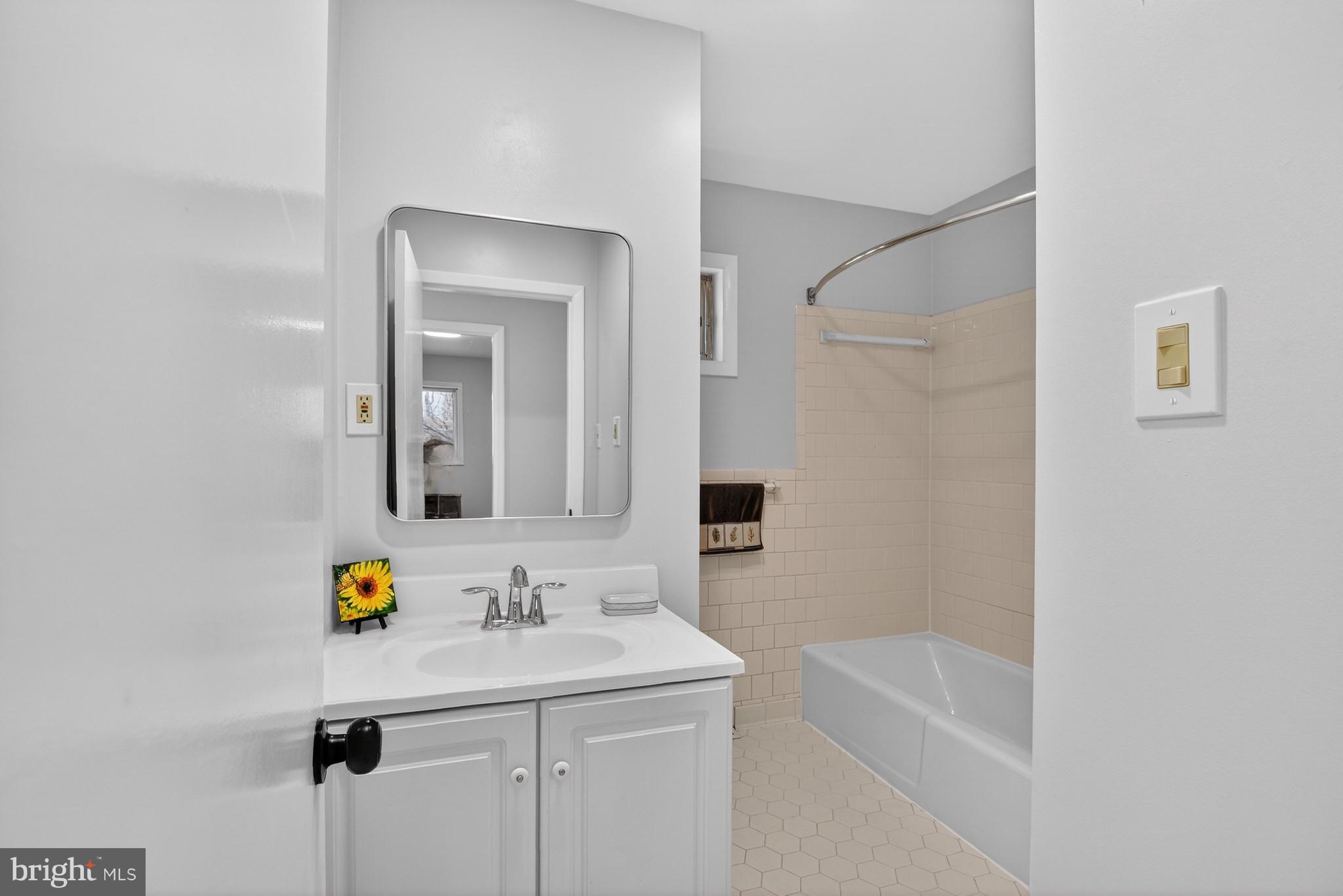 GRAHAM PARK MEADOWS - Residential