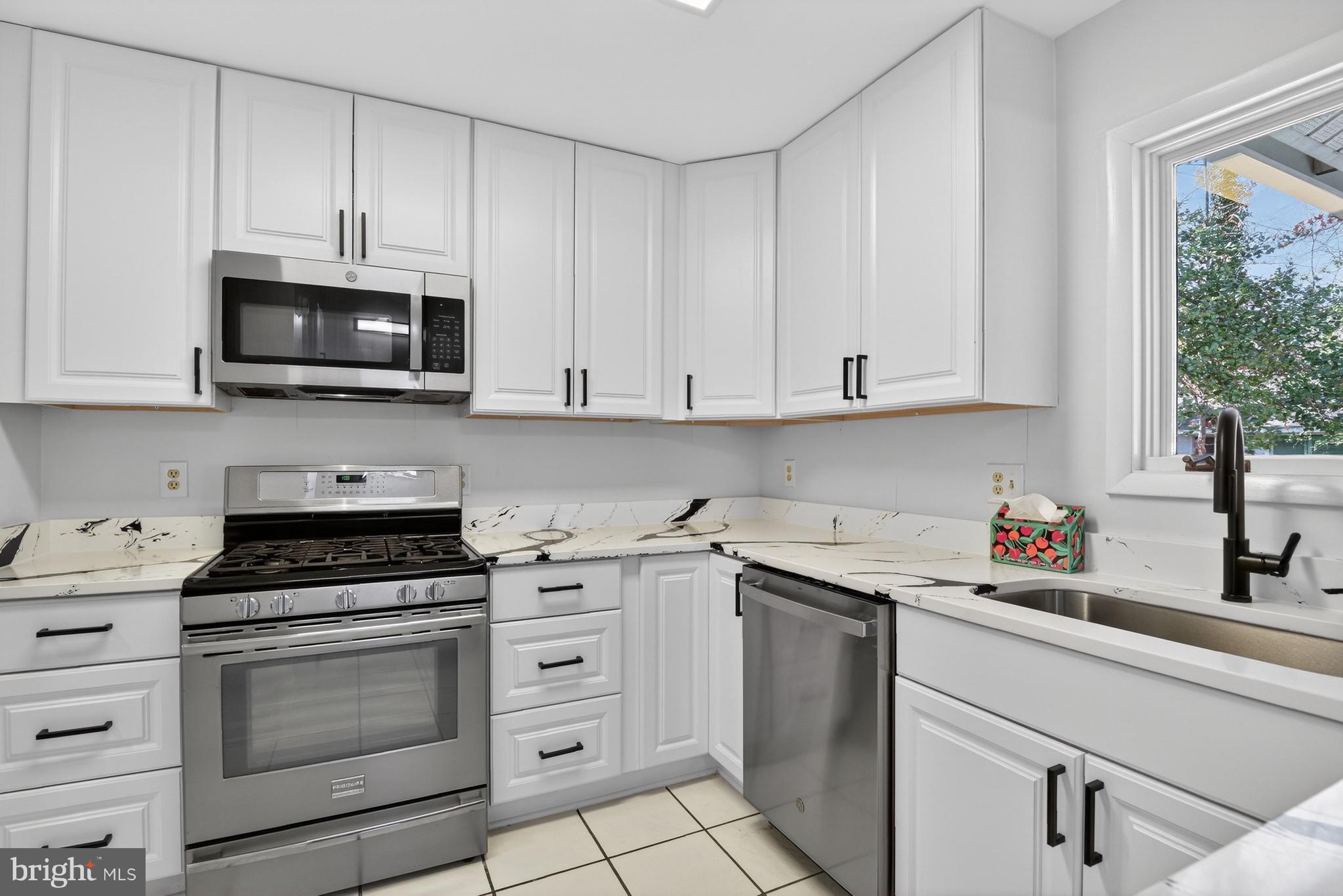 GRAHAM PARK MEADOWS - Residential