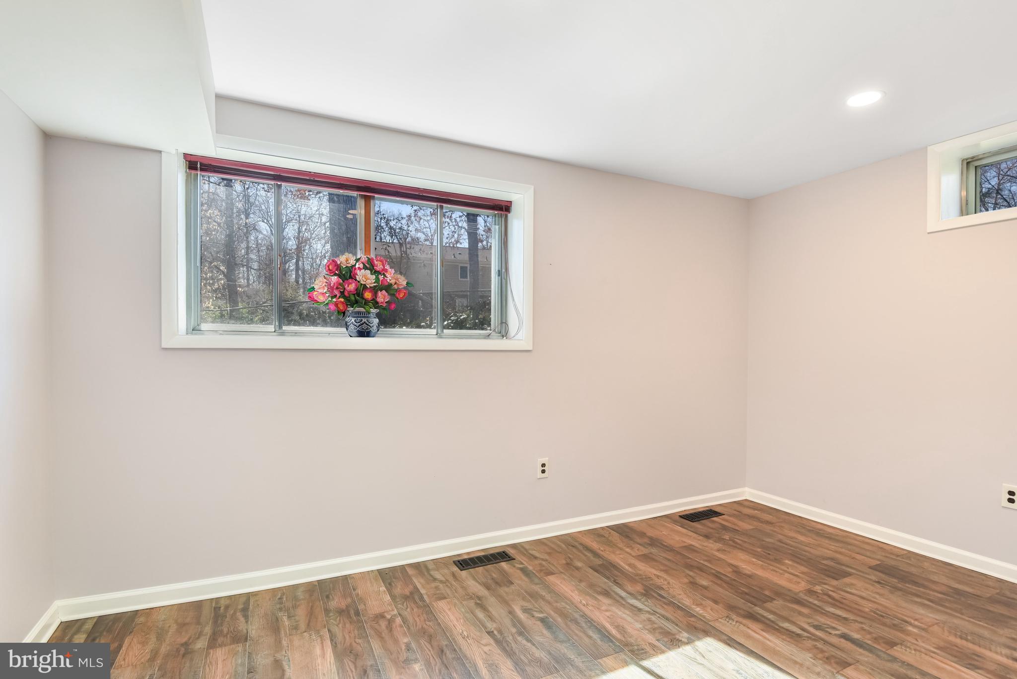 GRAHAM PARK MEADOWS - Residential