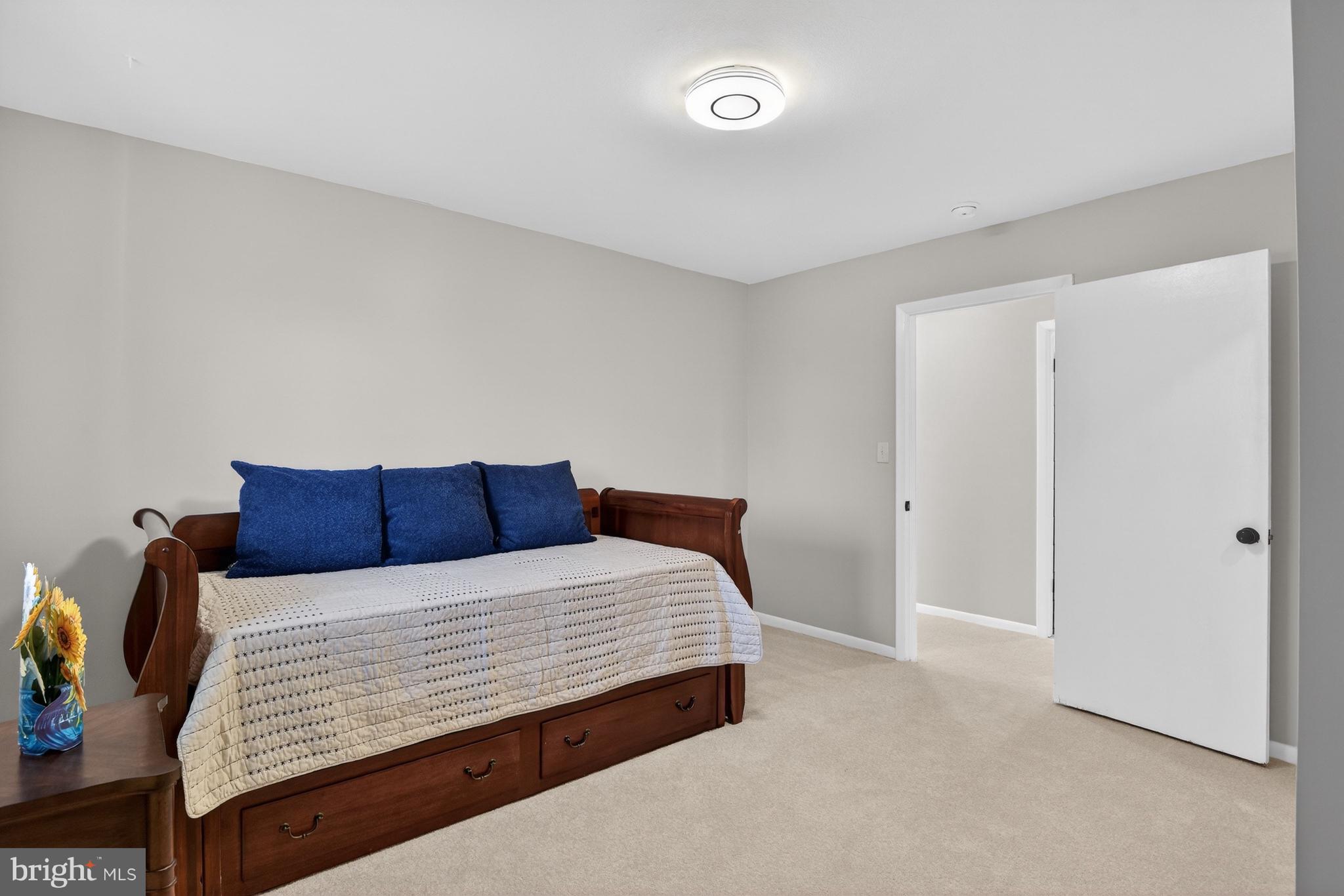 GRAHAM PARK MEADOWS - Residential