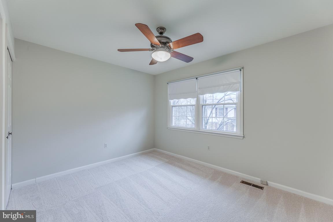 LAKEWOOD HILLS - Residential