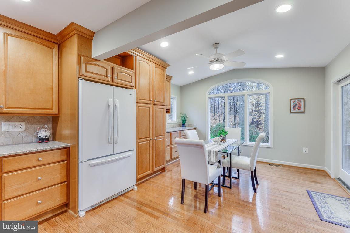 LAKEWOOD HILLS - Residential