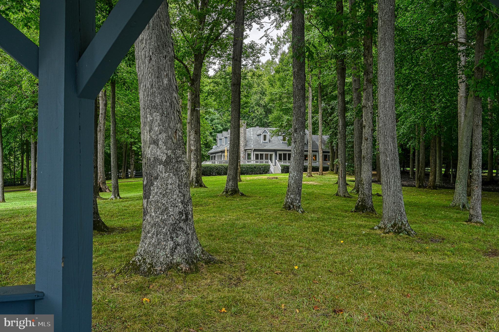 FOXWOOD MANOR - Residential