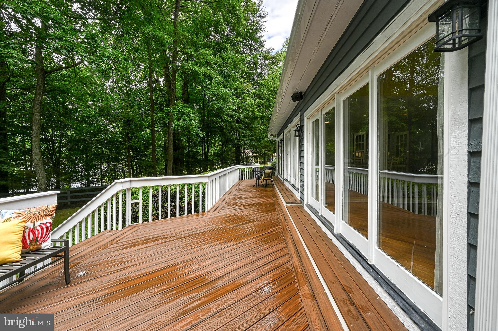 FOXWOOD MANOR - Residential