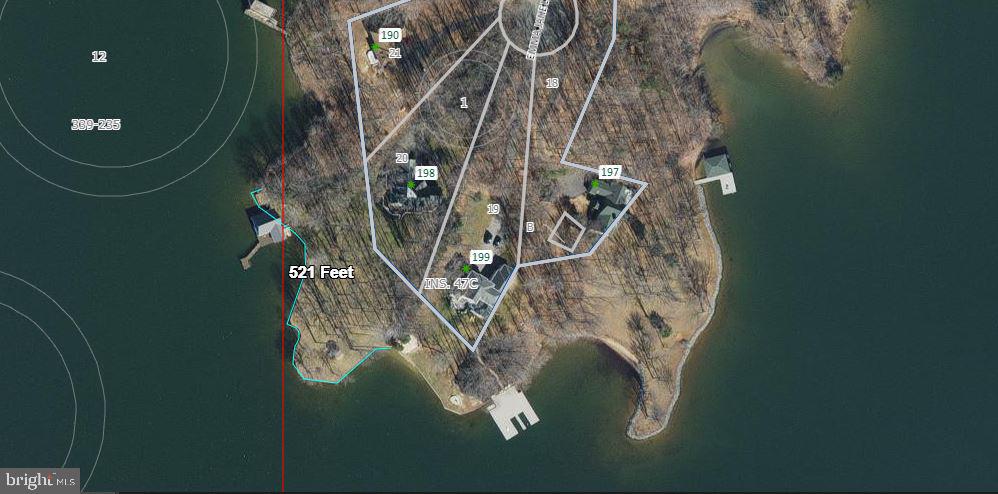 FOXWOOD MANOR - Residential