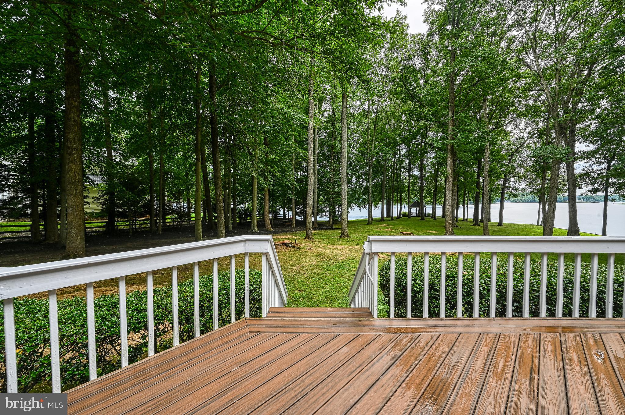 FOXWOOD MANOR - Residential