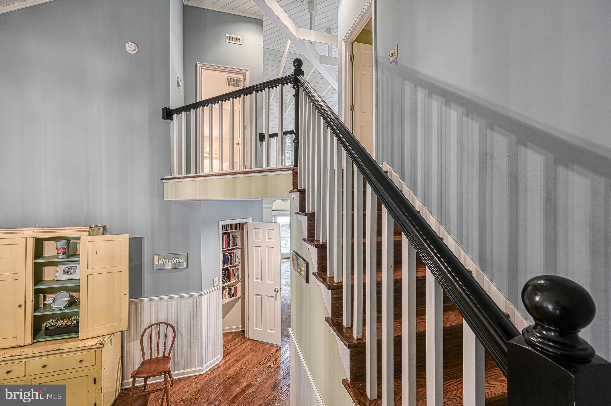 FOXWOOD MANOR - Residential