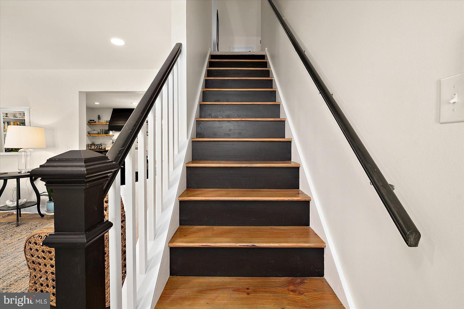 R COATES JR - Residential