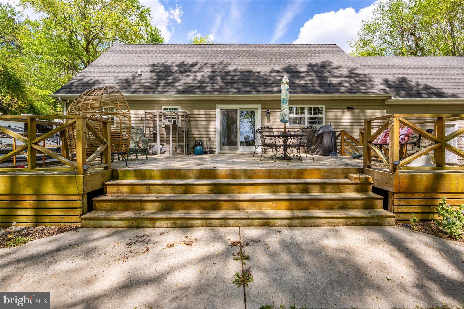 R COATES JR - Residential