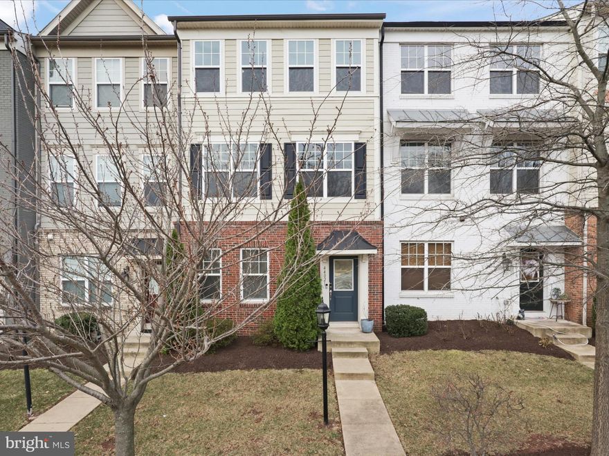 Discover modern comfort and convenience in this beautifully upgraded home! Featuring hardwood floors, a freshly painted kitchen, living room, and bedroom (2024), and an expanded island and pantry, this home is perfect for both relaxation and entertainment.
Cozy up by the fireplace, enjoy the luxury of a constructed room with an attached bathroom featuring a jacuzzi, and experience ultimate comfort with ceiling fans installed in all bedrooms and the living room. Smart home lovers will appreciate smart switches in the living room, kitchen, and master bedroom.
Additional highlights include solar panels for energy efficiency, an epoxy-finished garage with ceiling storage, and a prime location just 5 minutes’ walk to the bus stop.
Located in the sought-after East Gate One community, residents can take advantage of fantastic amenities, including basketball courts, an outdoor pool, a clubhouse, and scenic jog/walk paths. Enjoy easy access to Dulles Airport, Rt. 50, Rt. 28, and other major roadways, with plenty of shopping and dining options just minutes away