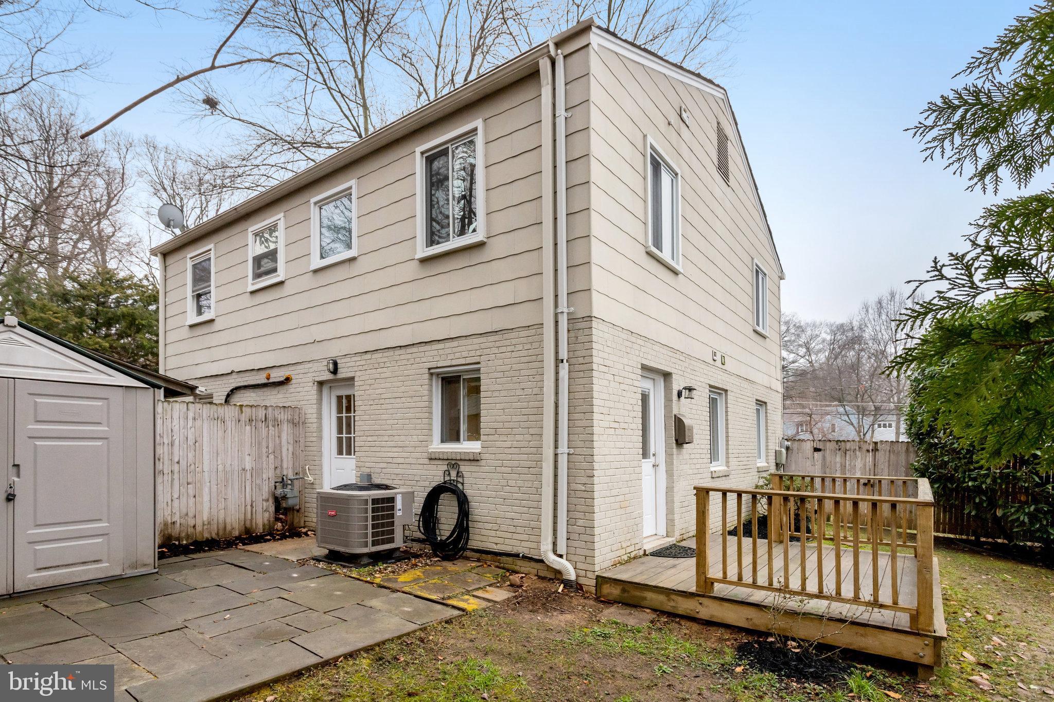 HUNTINGTON - Residential