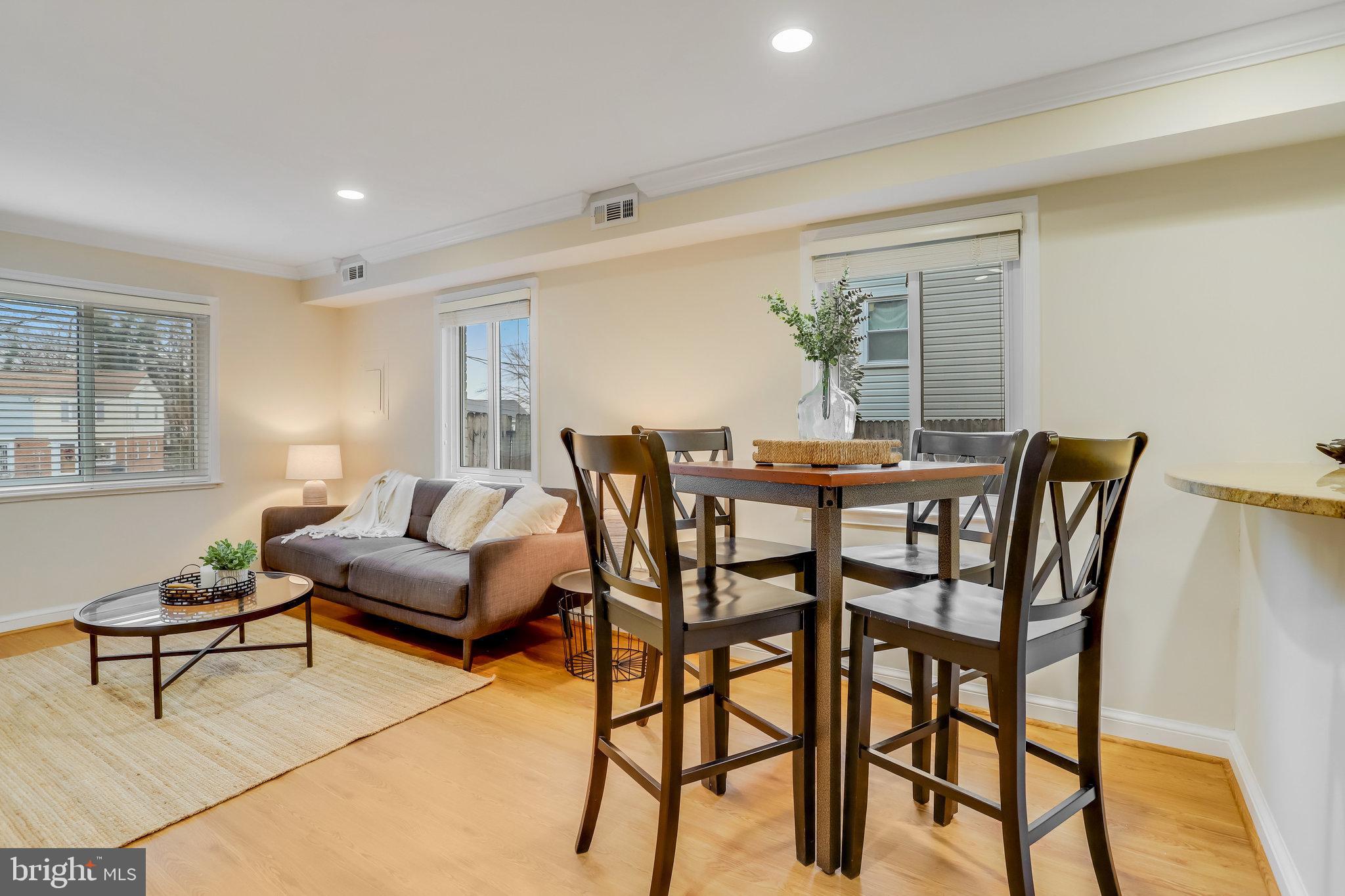 HUNTINGTON - Residential