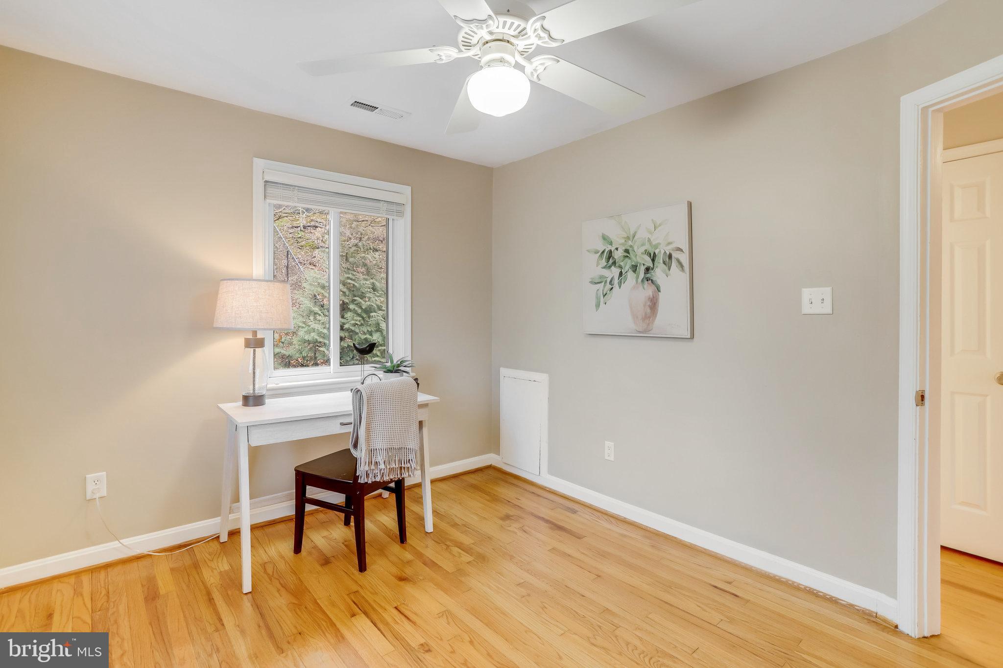 HUNTINGTON - Residential