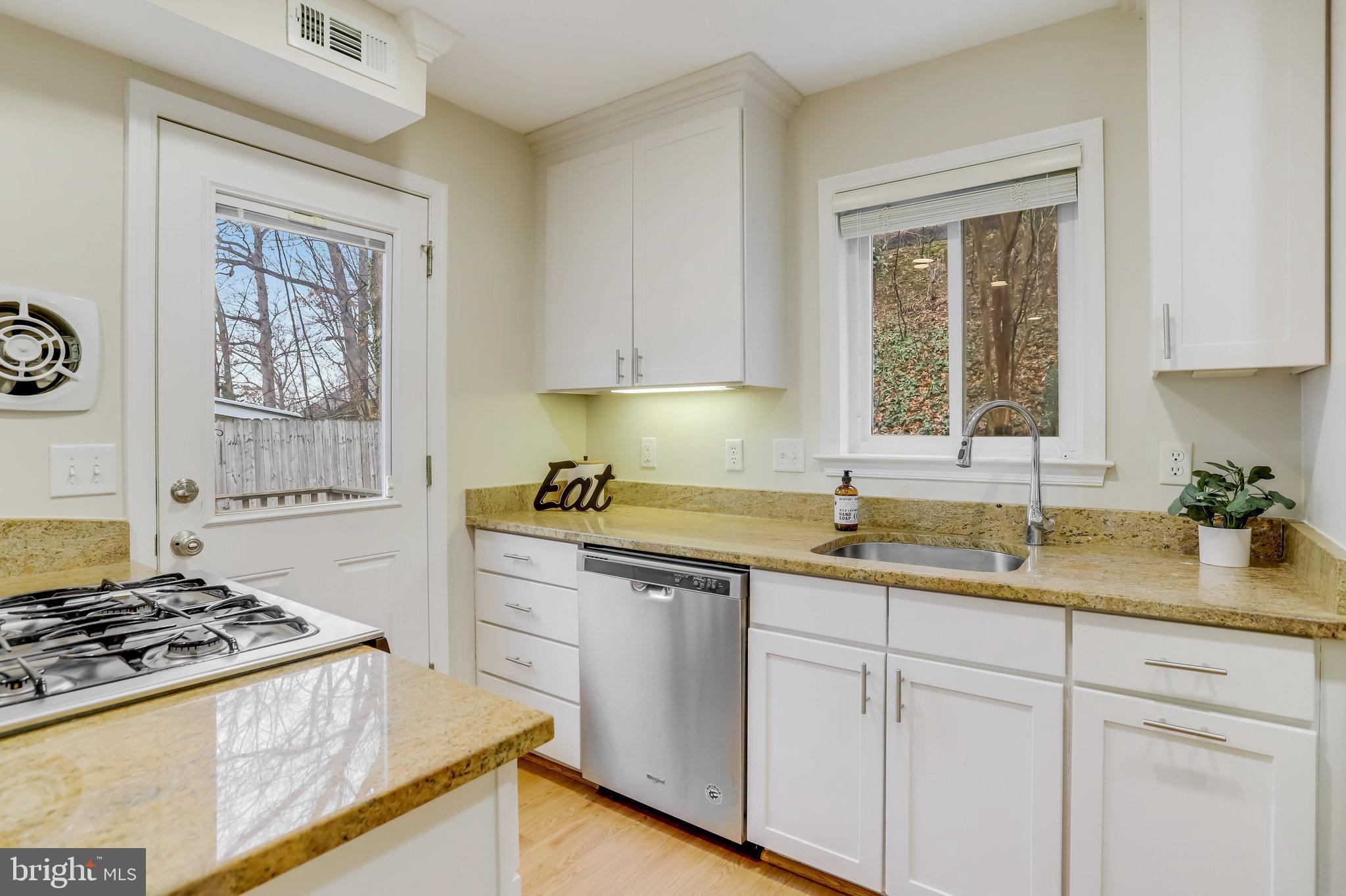 HUNTINGTON - Residential