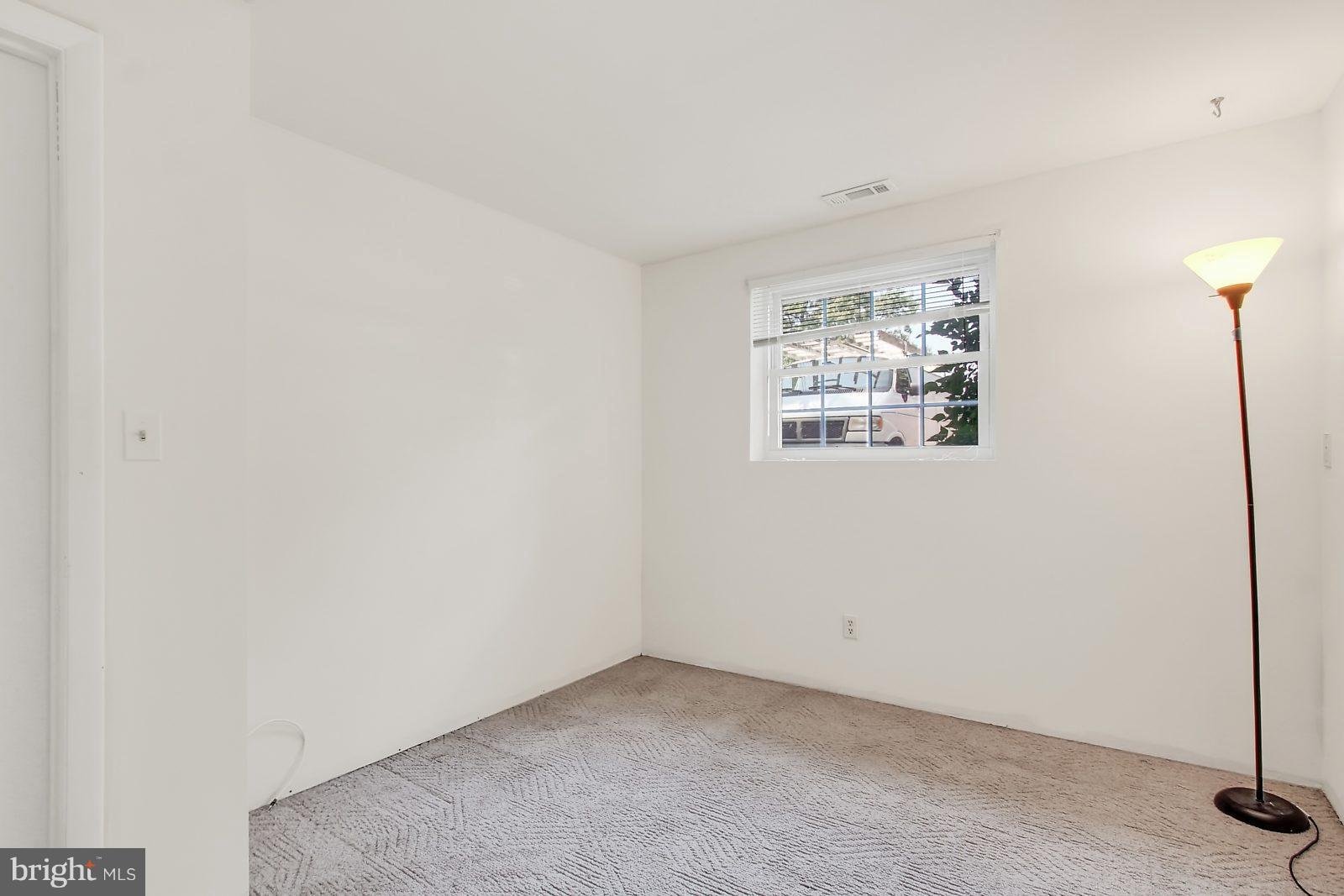 AMBERMILL - Residential