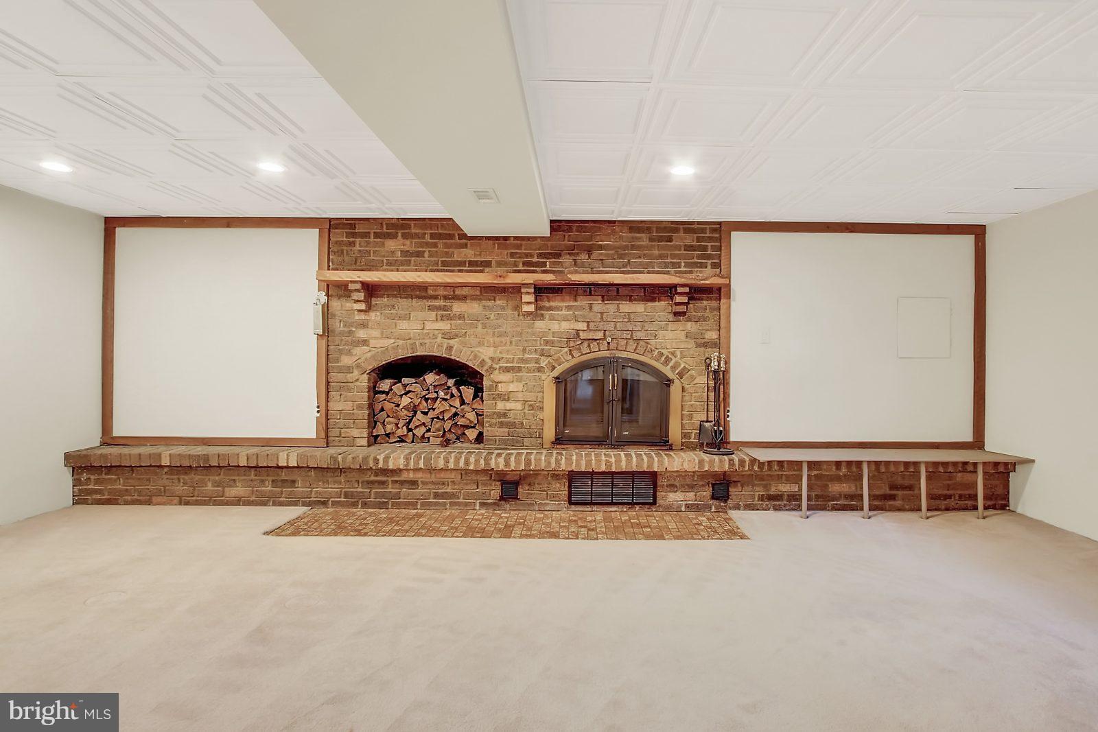 AMBERMILL - Residential