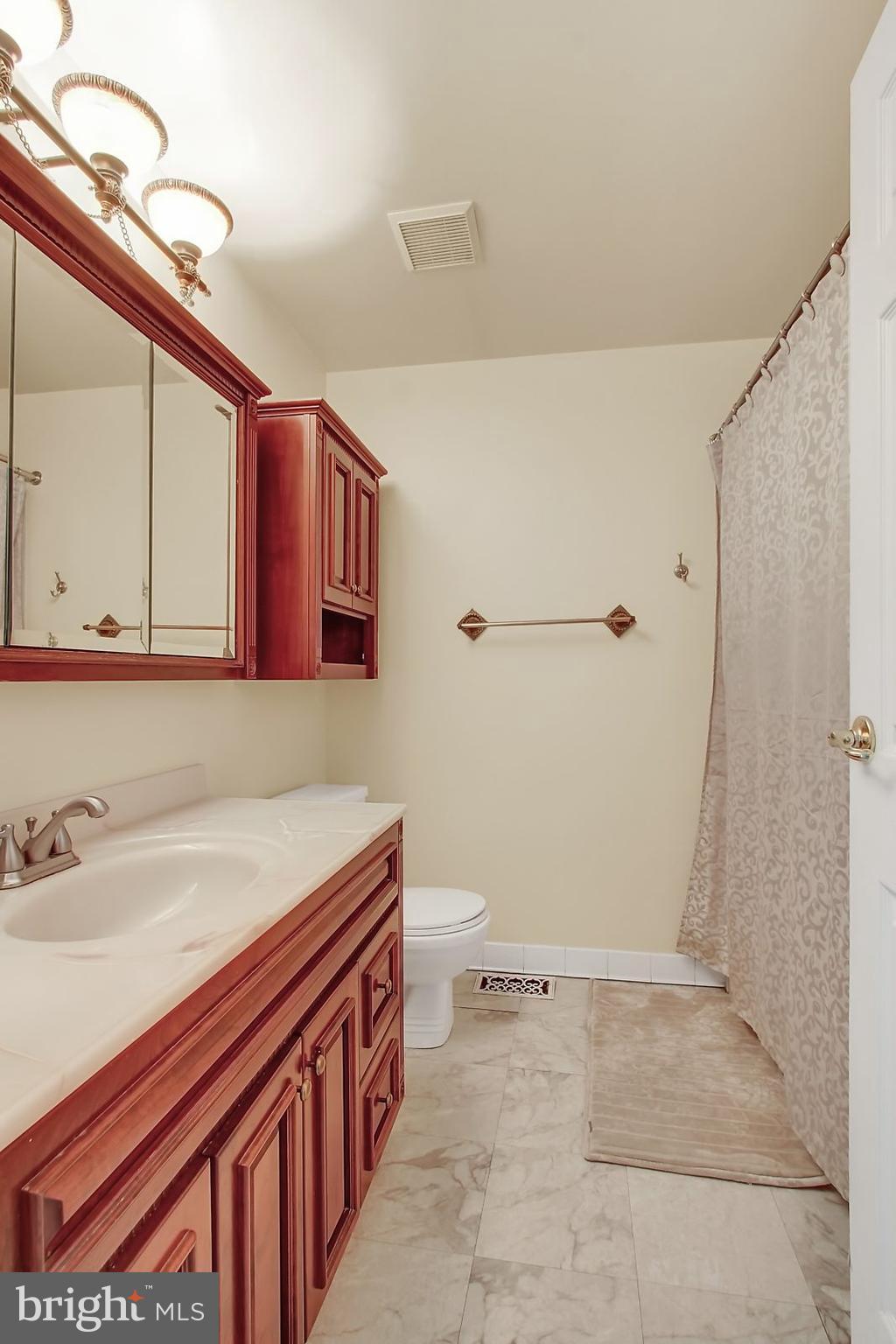 AMBERMILL - Residential