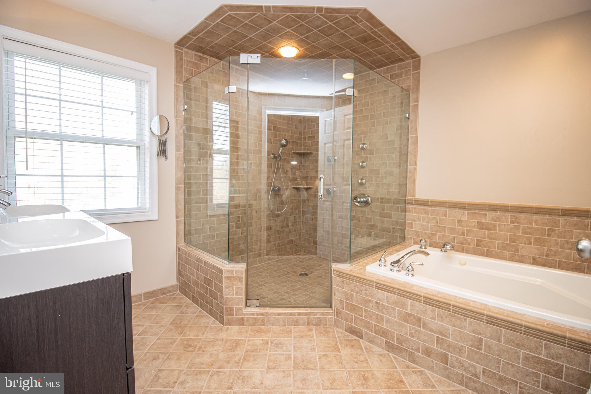 GREENBRIAR - Residential