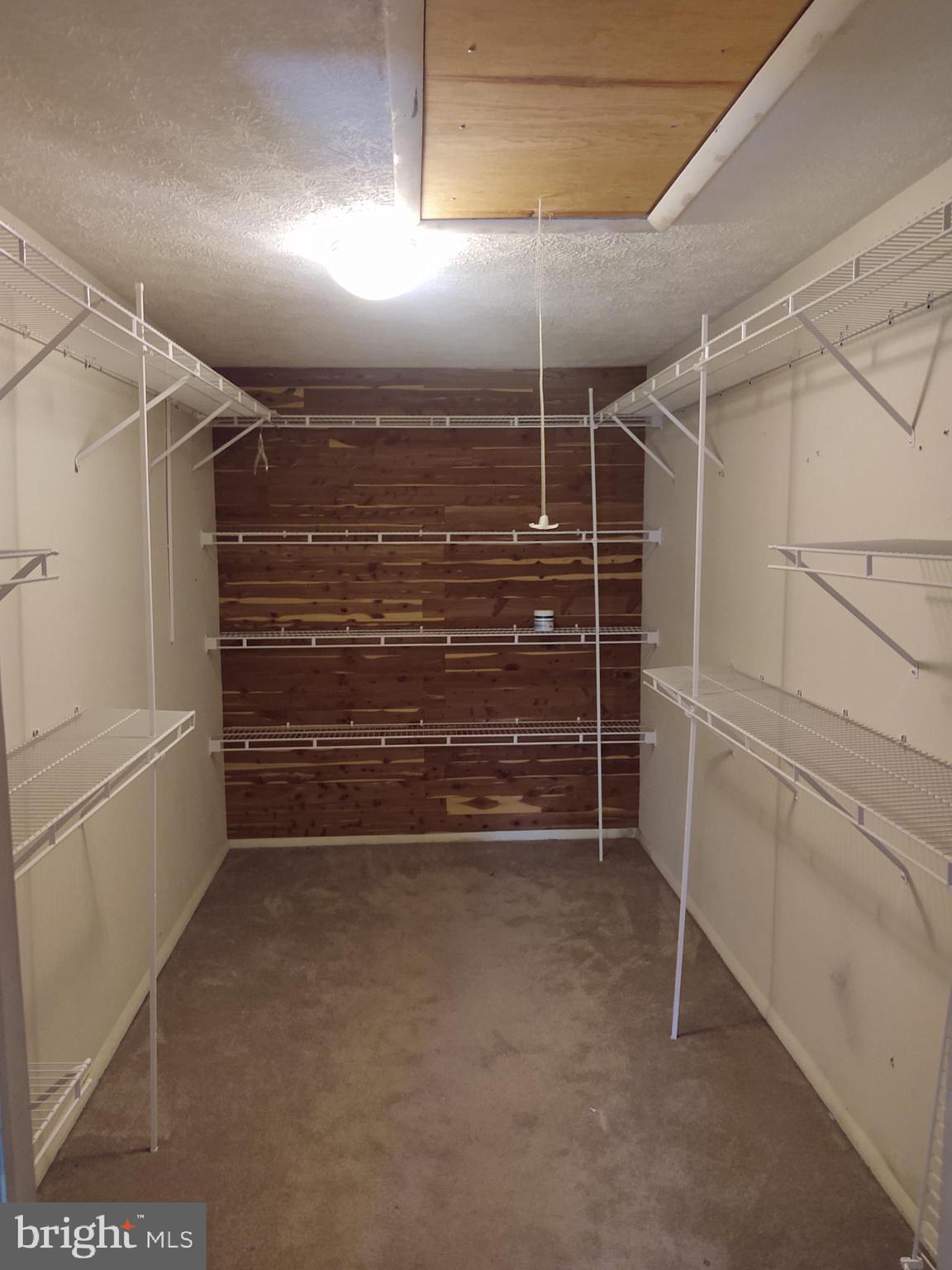 LONG REACH - Residential