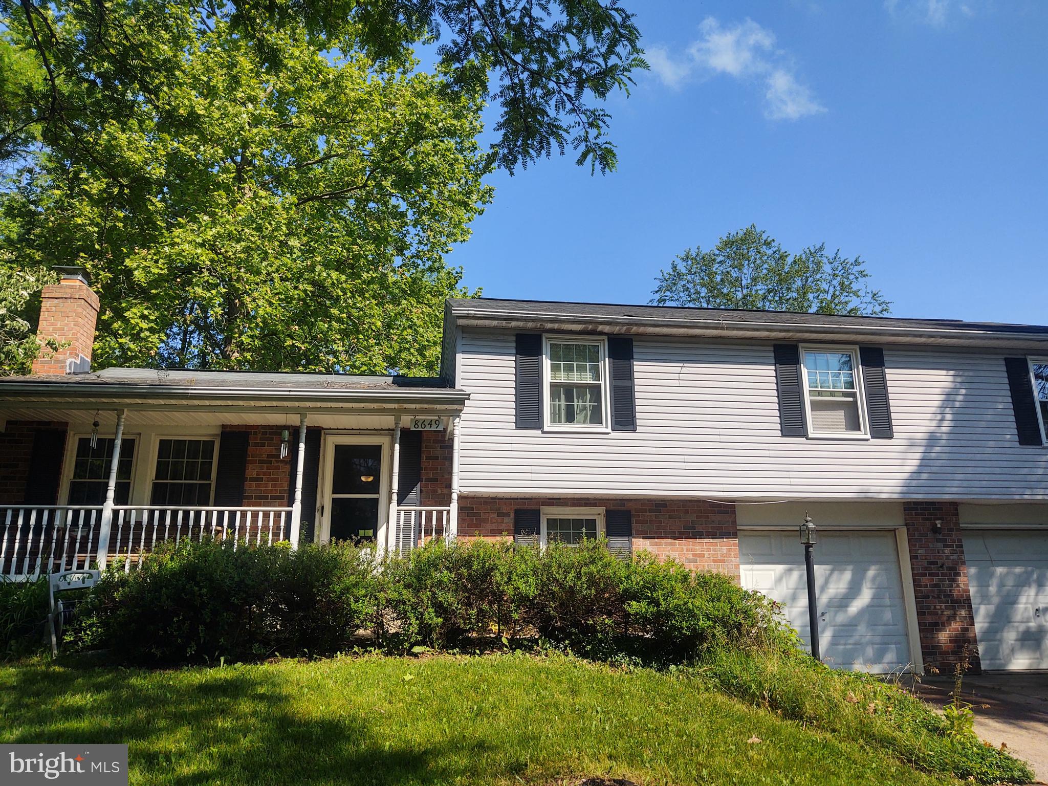 LONG REACH - Residential