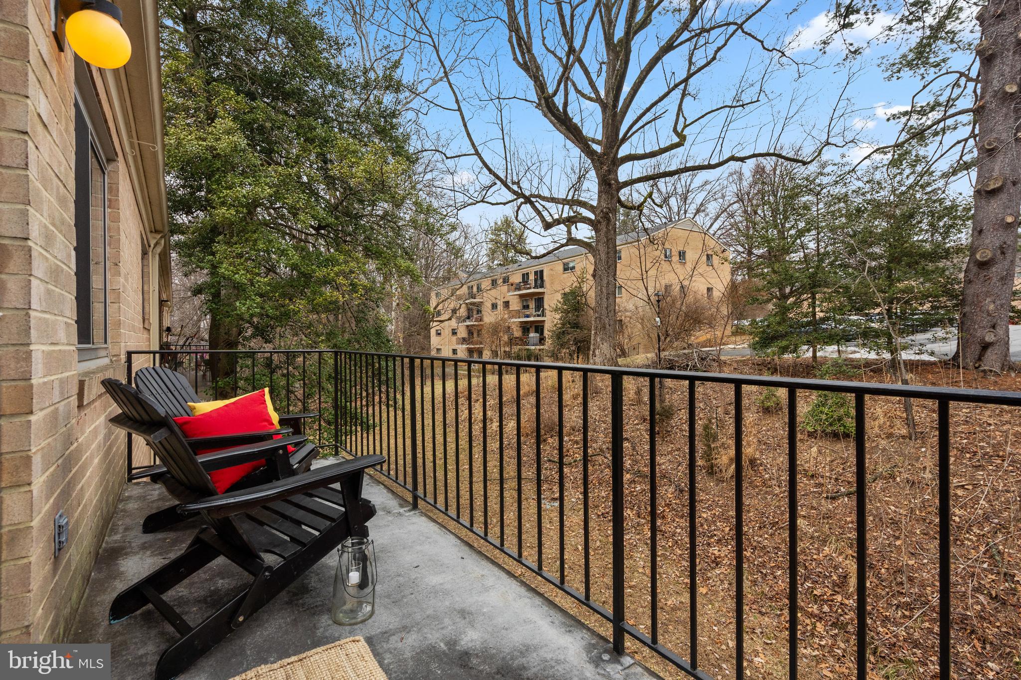 PARKSIDE CONDOMINIUMS - Residential