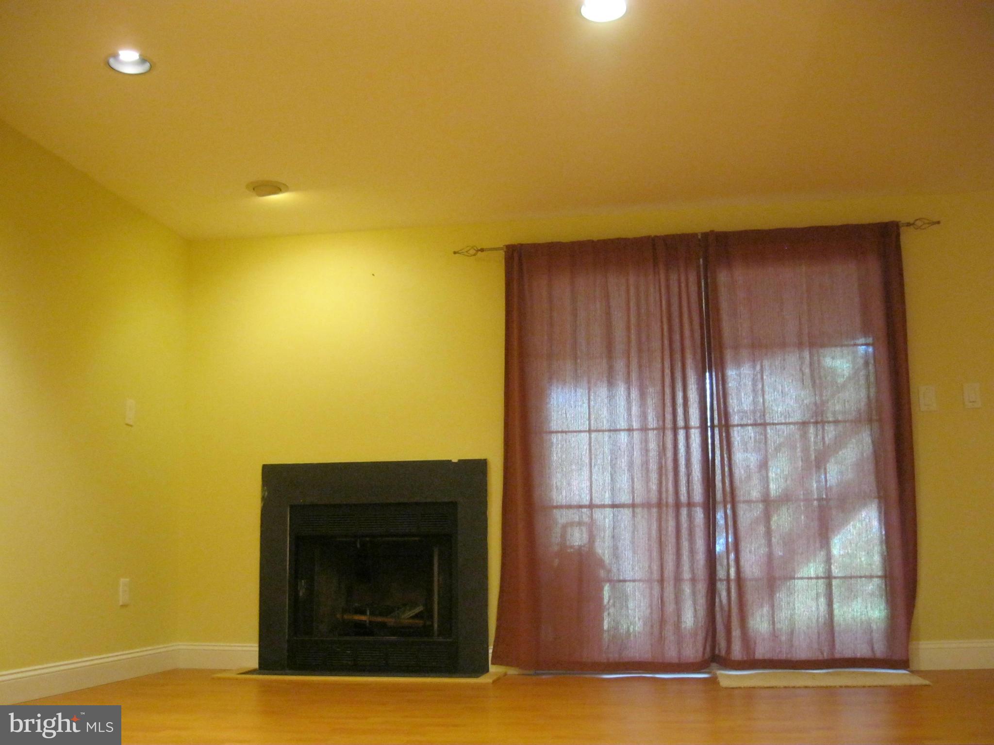 LONG GATE - Residential Lease