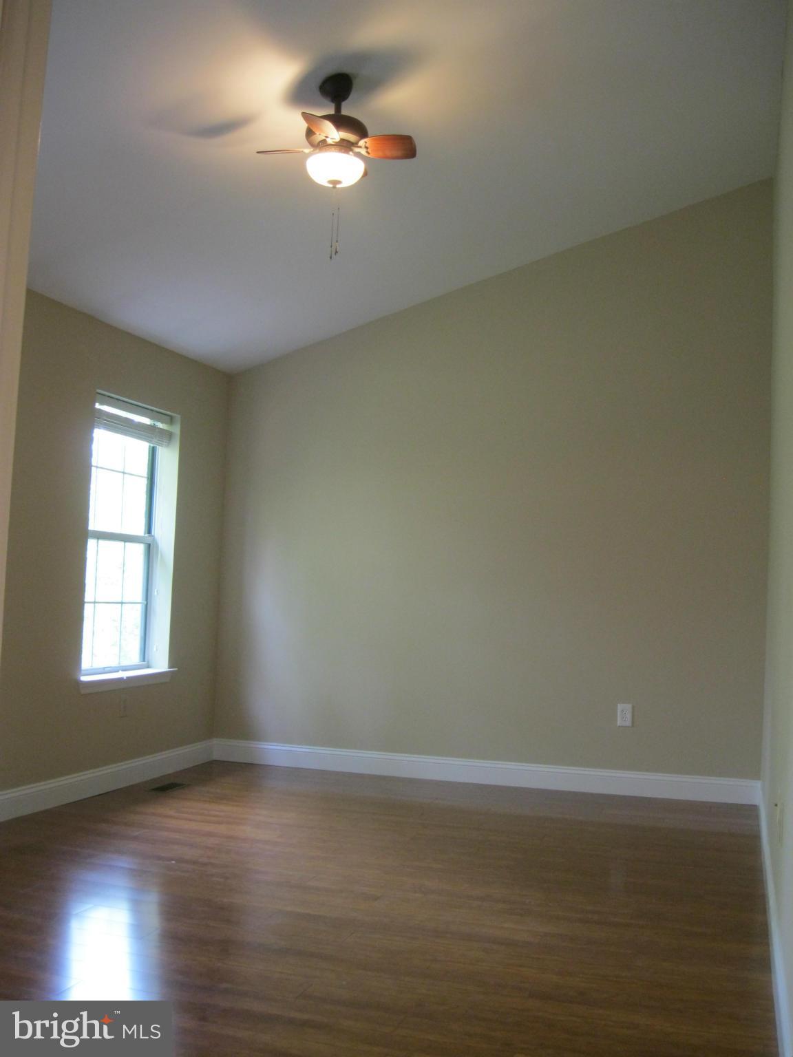 LONG GATE - Residential Lease