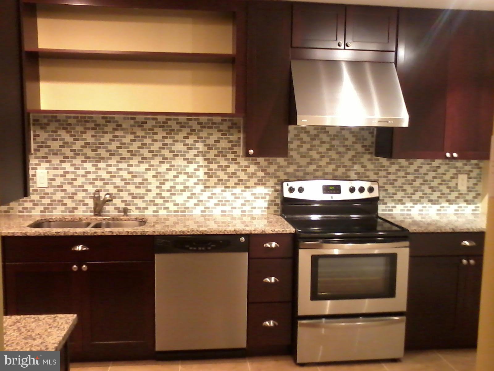 LONG GATE - Residential Lease