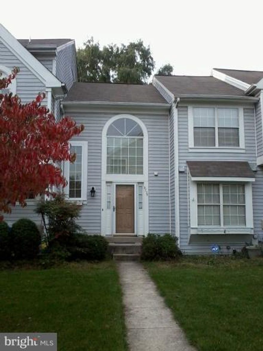 Beautiful 2 master bedrooms and 3.5 bathroom townhouse for rent. All stainless steel appliances. Newer granite counter top and glass tile back splash. Newer flooring throughout whole house. Walkout basement with paved patio. Third bedroom ready in basement with window, closet, and full bathroom. Ample storage space in utility room. Great schools, close to shopping, and easy to commute. Must see !