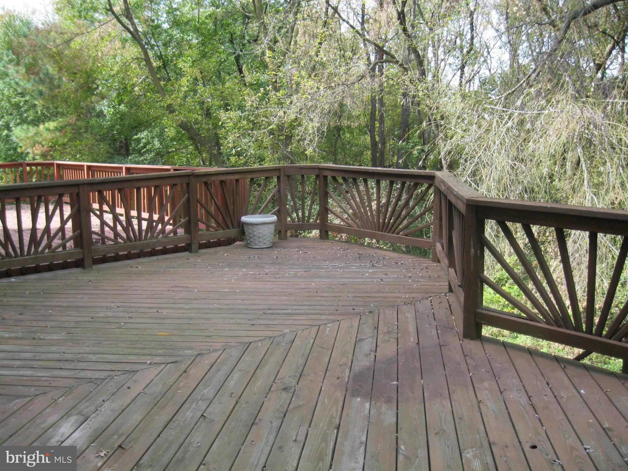 LONG GATE - Residential Lease