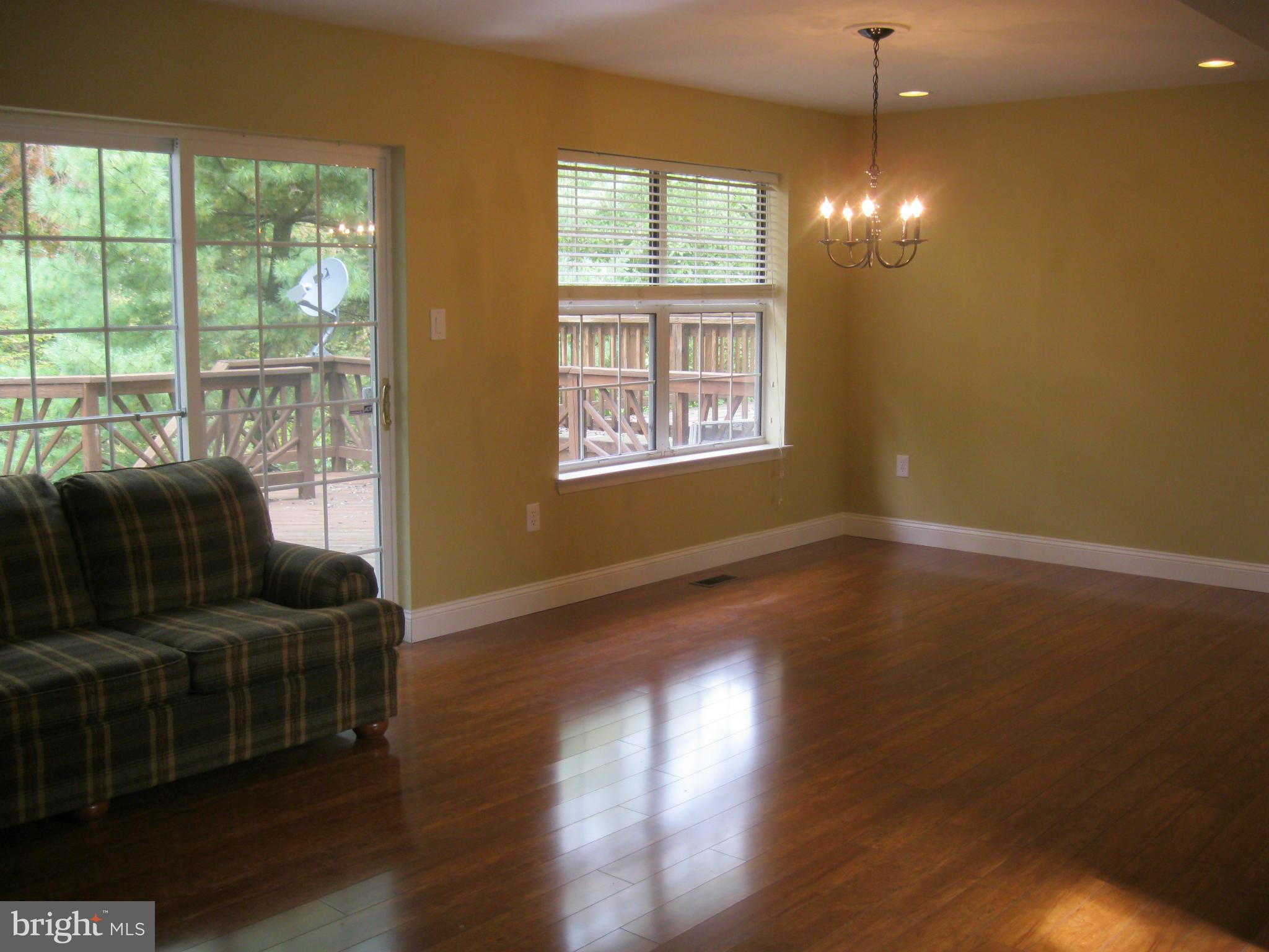 LONG GATE - Residential Lease