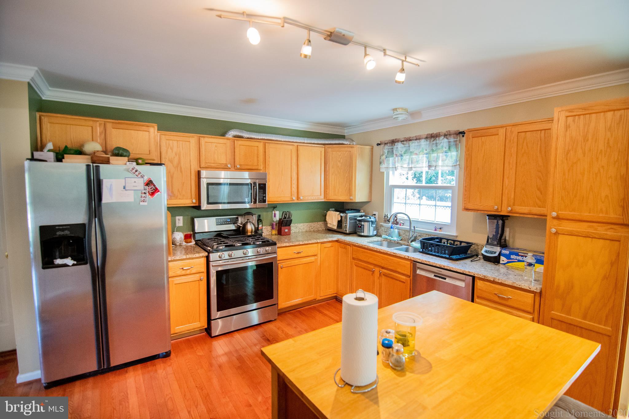 STAFFORD LAKES VILLAGE - Residential Lease