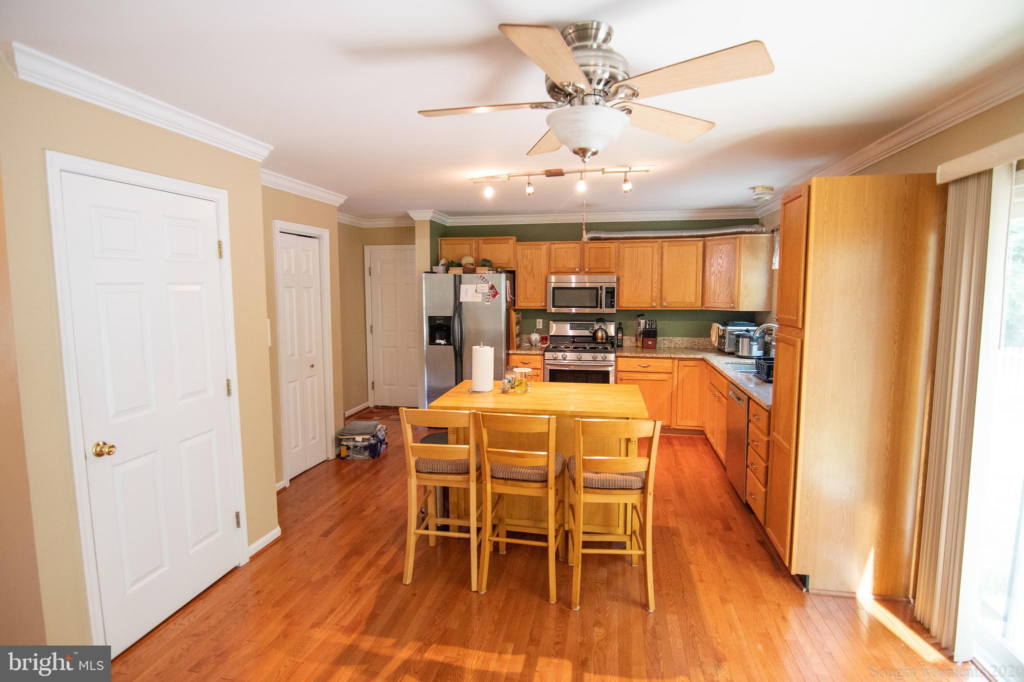 STAFFORD LAKES VILLAGE - Residential Lease